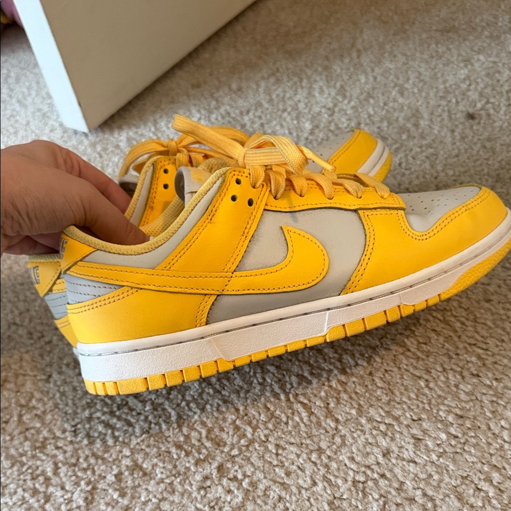 Nike Dunk Yellow and Gray “lemon”